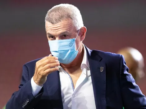 Javier Aguirre se fue muy enojado por otro empate de Monterrey