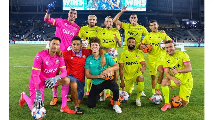La Liga MX se queda con el Skills Challenge.