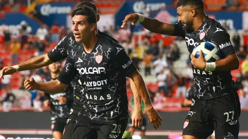 Luis García y Necaxa celebraron en el aniversario número 98