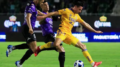 Florian Thauvin puso un servicio preciso y precioso para el primer gol de Tigres.