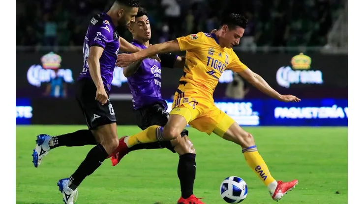 Florian Thauvin puso un servicio preciso y precioso para el primer gol de Tigres.
