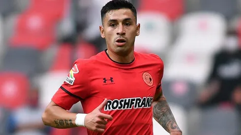Claudio Baeza, mediocampista del Toluca.