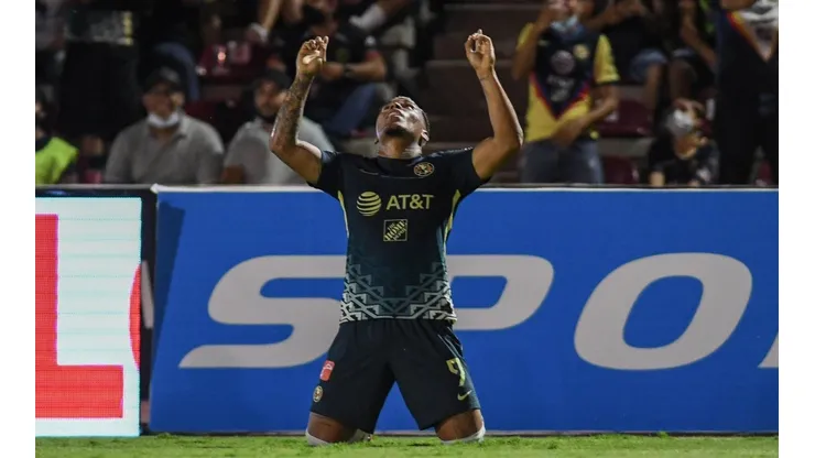 El colombiano Roger Martínez firmó el 1-1 para el América.