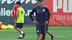 Carlos Salcido no soporta ver a Chivas de esta manera.
