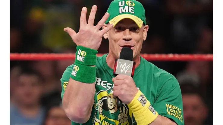 John Cena va por el título de Campeón Universal en poder de Roman Reigns.