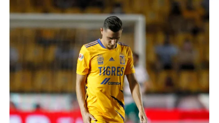 Thauvin fue reprendido por el Piojo.