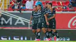 Necaxa se puso en ventaja 1-0 sobre Pumas al minuto 34.