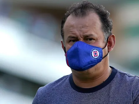 Juan Reynoso sería el próximo candidato para dirigir a Perú