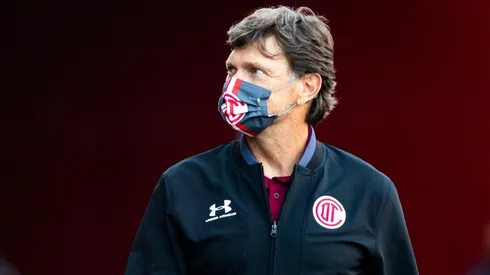 Hernán Cristante, entrenador de los Diablos Rojos.