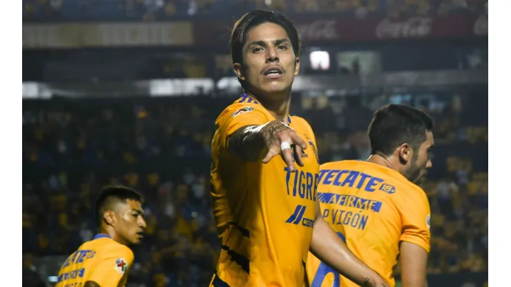 Carlos Salcedo estuvo cerca de regresar a jugar en Europa