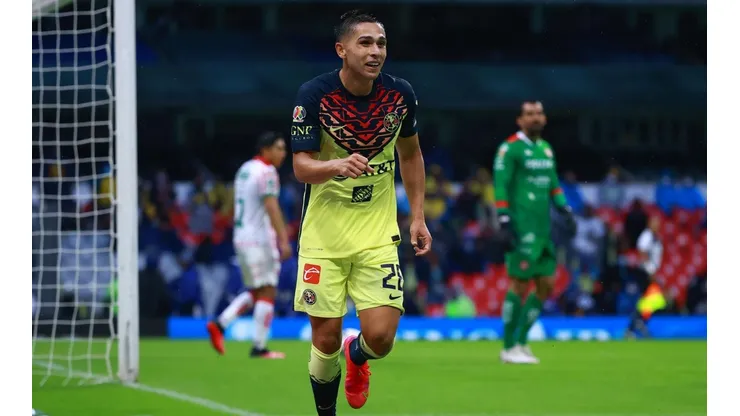 Salvador Reyes falló un gol insólito en América vs. Atlas