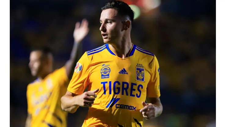 Florian Thauvin se disculpó tras ser expulsado.