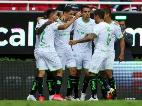 ¿Mano o gol? Juárez vuelve a estar al frente ante Chivas con una polémica anotación