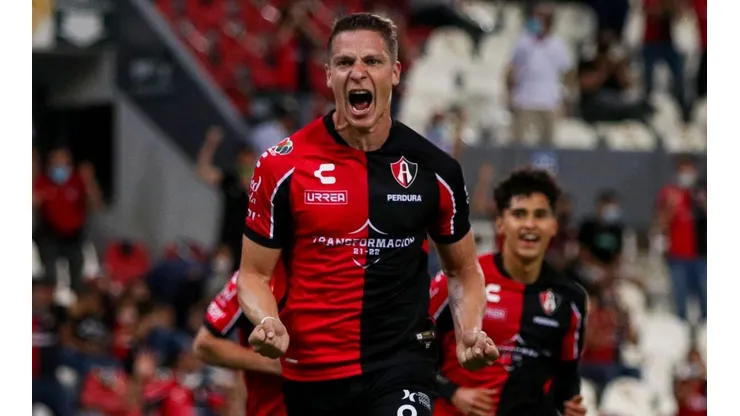 Julio César Furch, goleador de los Rojinegros de Atlas.