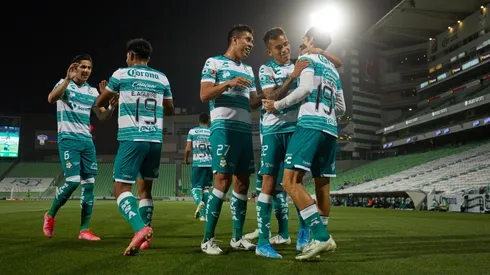 El Huesca de Ignacio Ambriz puso sus ojos en Santos Laguna