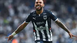 Vergara anota el segundo para Rayados.