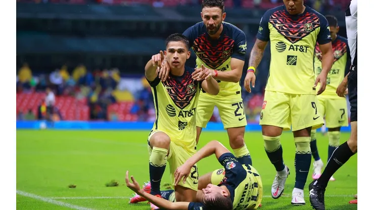 Salvador Reyes fue figura con un gol y una asistencia en el triunfo del América.