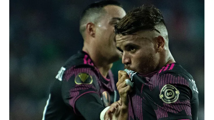 Jonathan Dos Santos no quiere abandonar al Tri.