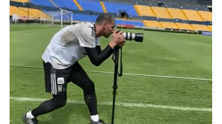 El Patón y otra de sus curiosidades en Tigres UANL.