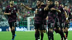 México goleó y avanzó a las semifinales.