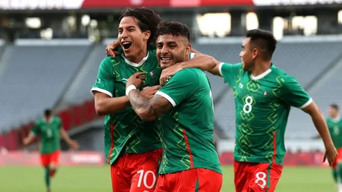 Alexis Vega fue el autor del primer gol de México ante Francia en Tokio 2020.