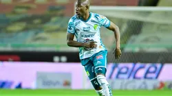 Andrés Mosquera casi cierra el Campeón de Campeones con un golazo