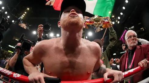 Al Haymon se rinde ante Canelo Álvarez.
