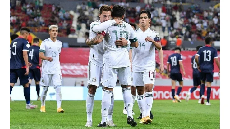 México goleó por 4-1 a Fukuyama City.