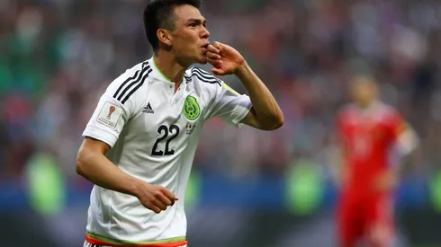 Hirving Lozano abandonó la concentración con México.