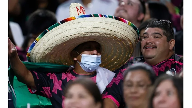 Aficionados en México vs. Trinidad y Tobago por Copa Oro.