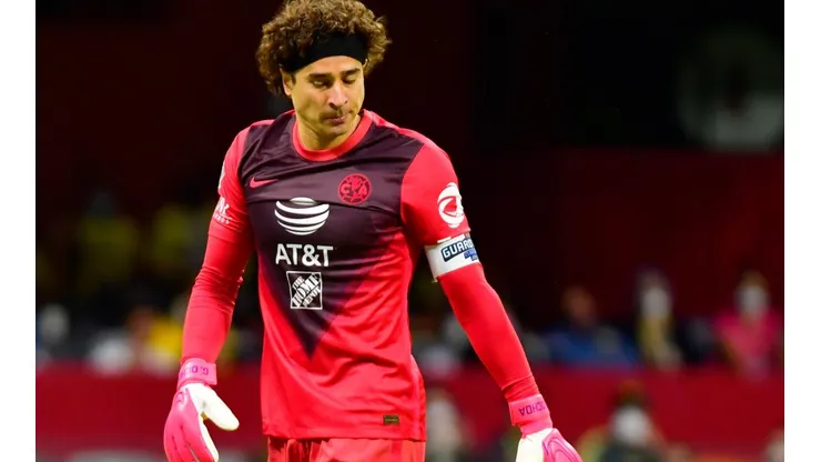 Guilermo Ochoa está de cumpleaños.