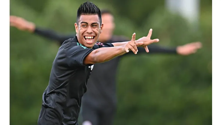 Efraín Álvarez no puede ser elegible por Estados Unidos.