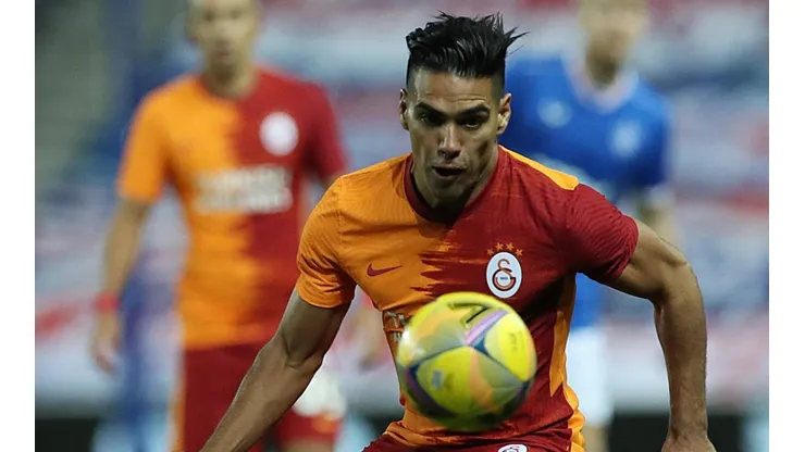 Radamel Falcao tiene un año más de contrato con Galatasaray.
