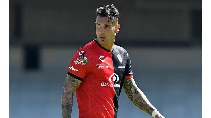 Milton Caraglio, delantero del Atlas FC.