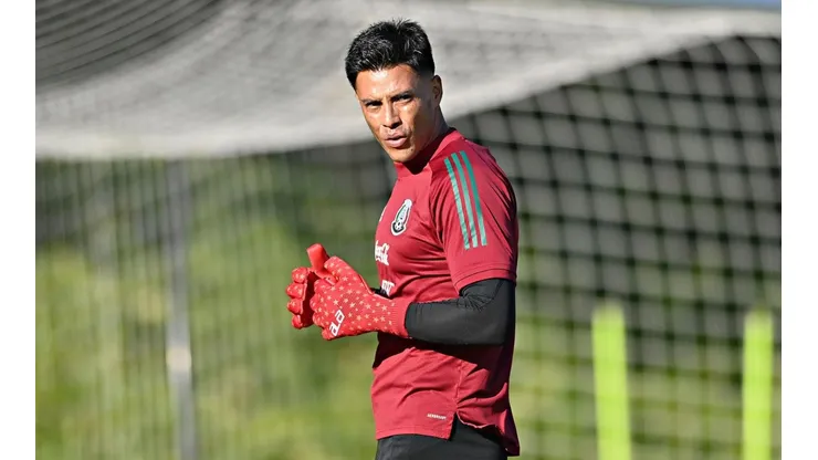 Talavera tiene el respaldo de Martino para ser titular en Copa Oro.
