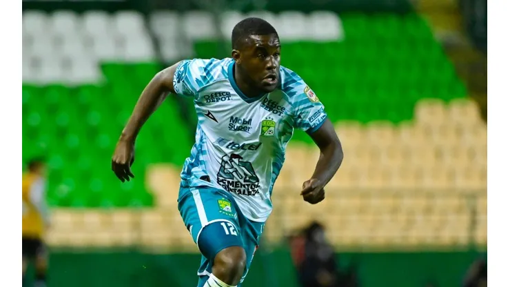 Joel Campbell estaría muy cerca de cambiar de club.