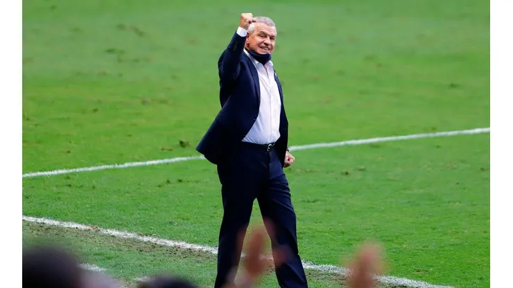 Javier Aguirre elogió a Hugo González.