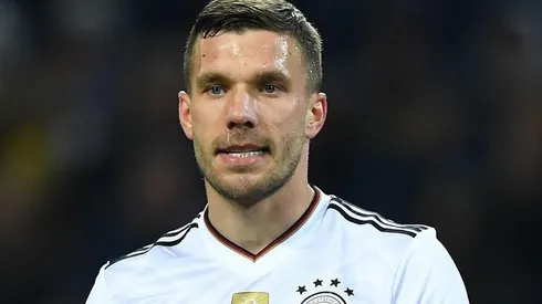 Lukas Podolski no irá a Querétaro.