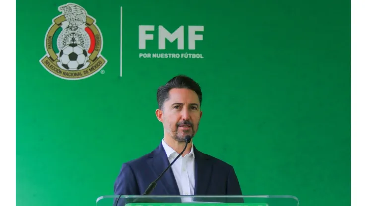 Yon de Luisa confirmó respaldo a Martino en sus convocatorias.