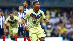 La negociación por Roger Martínez tiene nuevas novedades