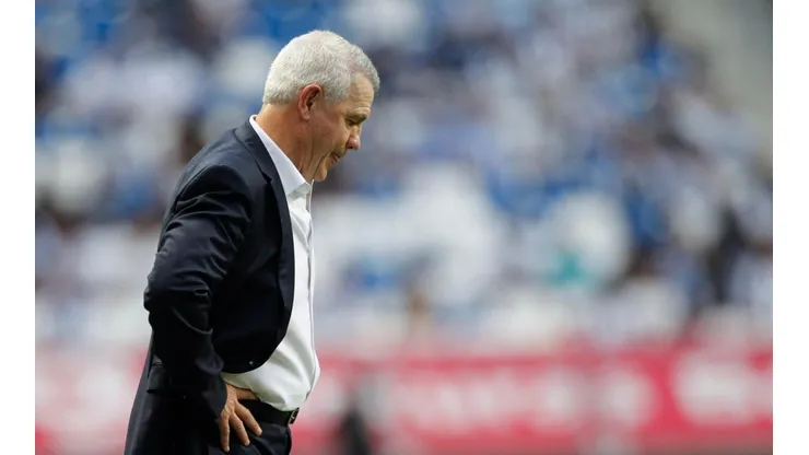Aguirre ya tiene un problema mayúsculo en Rayados.