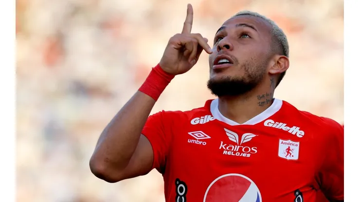 Duván Vergara sería el tercer refuerzo de Rayados.