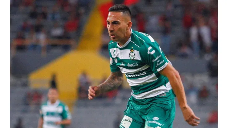 Javier Correa no tendría espacio en los Guerreros.