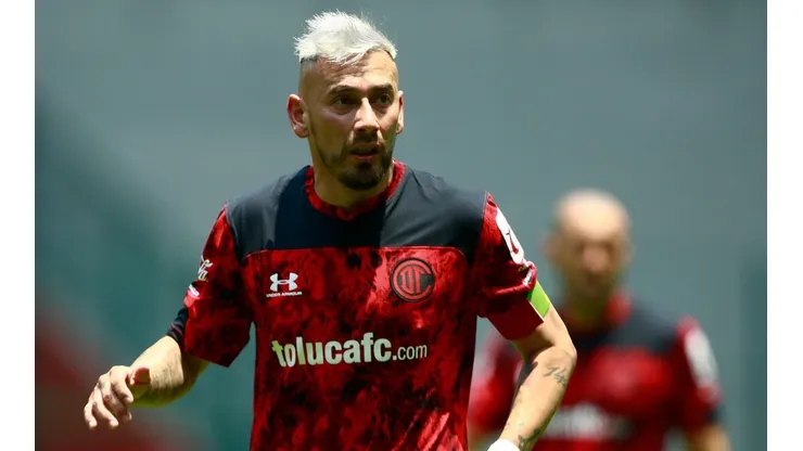 Rubens Sambueza extendió su vínculo con Toluca.