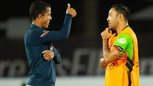 Giovani dos Santos y Marco Fabián están libres