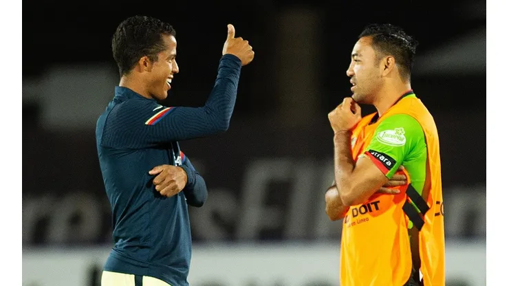 Giovani dos Santos y Marco Fabián están libres