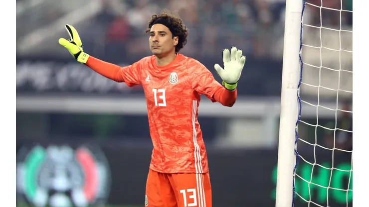 Guillermo Ochoa iría como mayor. (Getty Images)