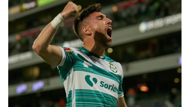 Fernando Gorriarán podría irse de Santos Laguna (Imago 7)