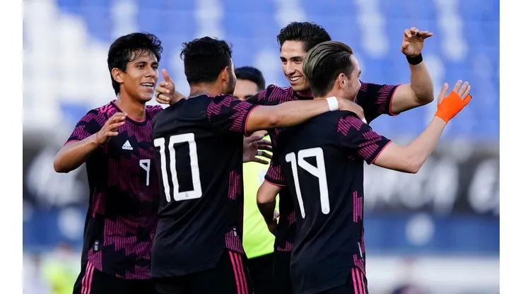 México venció en un partido discreto a Rumania.