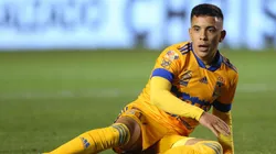 Leo Fernández tiene un pie fuera de Tigres.